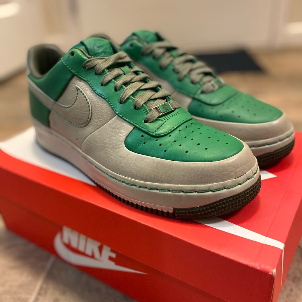 Nike Air Force 1 Low “Pine Green”